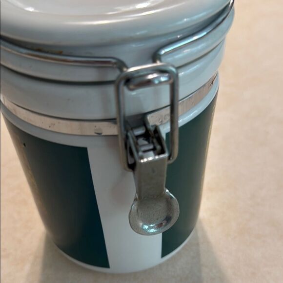 The Masterpiece Collection Ceramic Airtight Canister with Art Print - Gr… - Picture 4 of 13